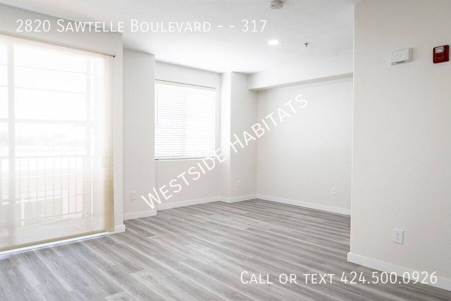 Apartment for rent at 2820 Sawtelle Blvd #317, Los Angeles, CA 90064