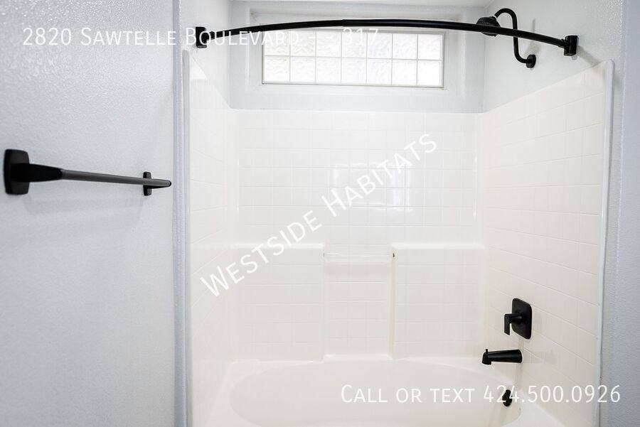 Apartment for rent at 2820 Sawtelle Blvd #317, Los Angeles, CA 90064