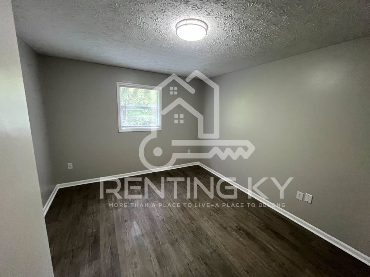 Townhouse for rent at 1639 Foxhaven Dr, Richmond, KY 40475