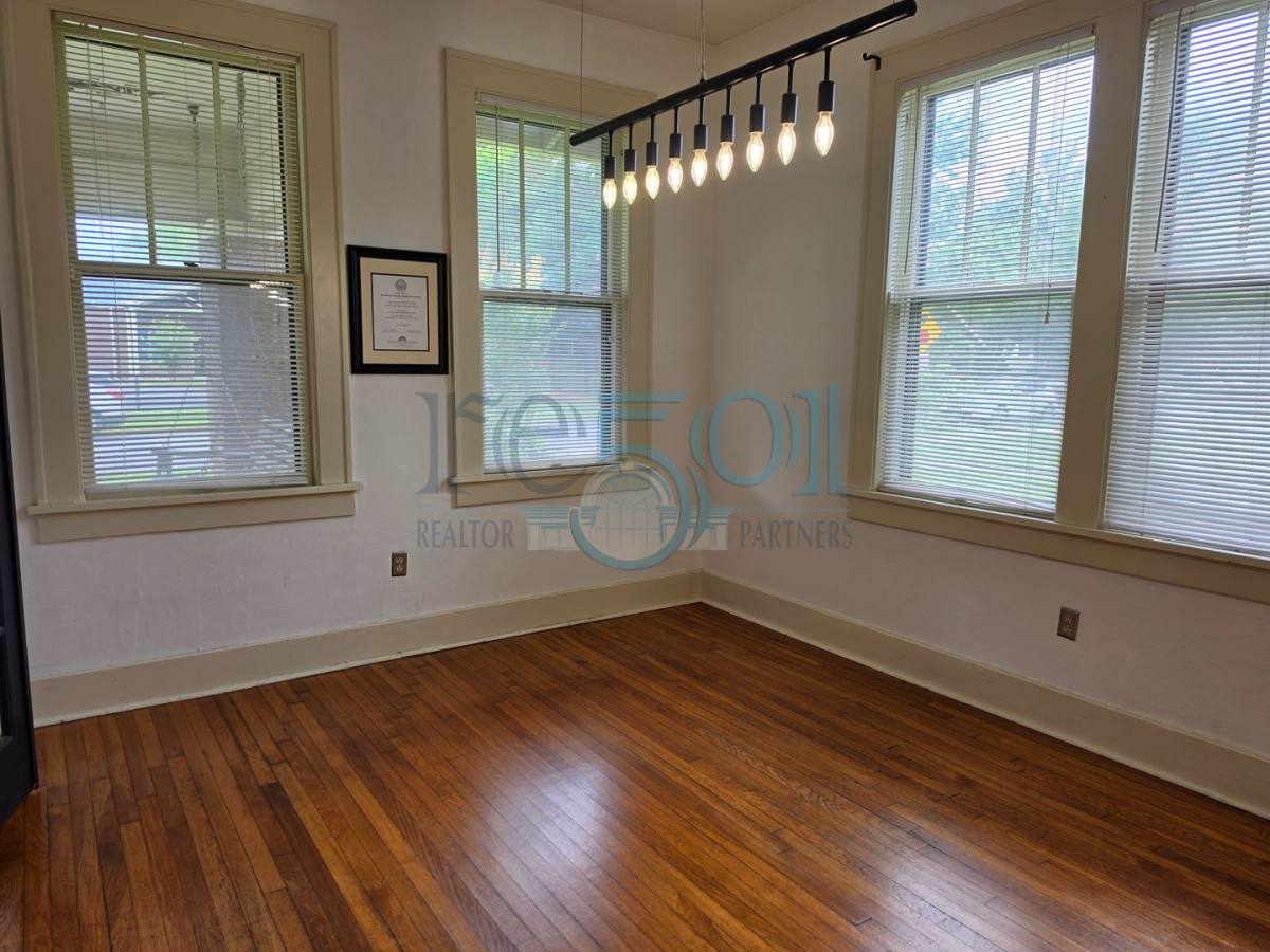 House for rent at 301 W 5th St, North Little Rock, AR 72114