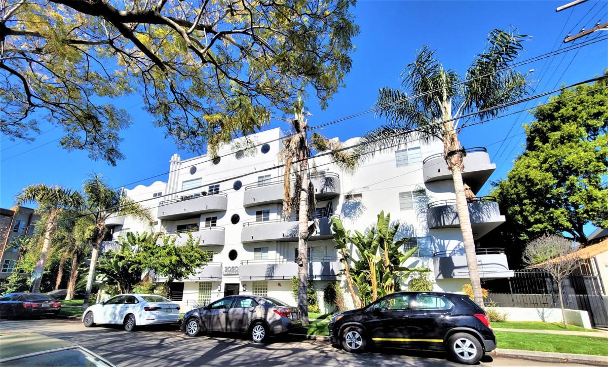Apartment for rent at 2050 S Bentley Ave, Los Angeles, CA 90025