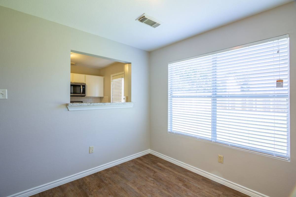 House for rent at 19714 Shores Edge Dr, Tomball, TX 77375