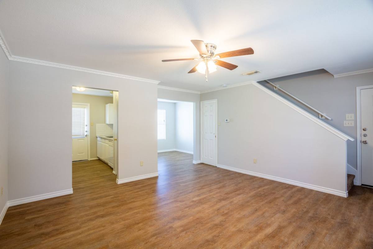 House for rent at 19714 Shores Edge Dr, Tomball, TX 77375
