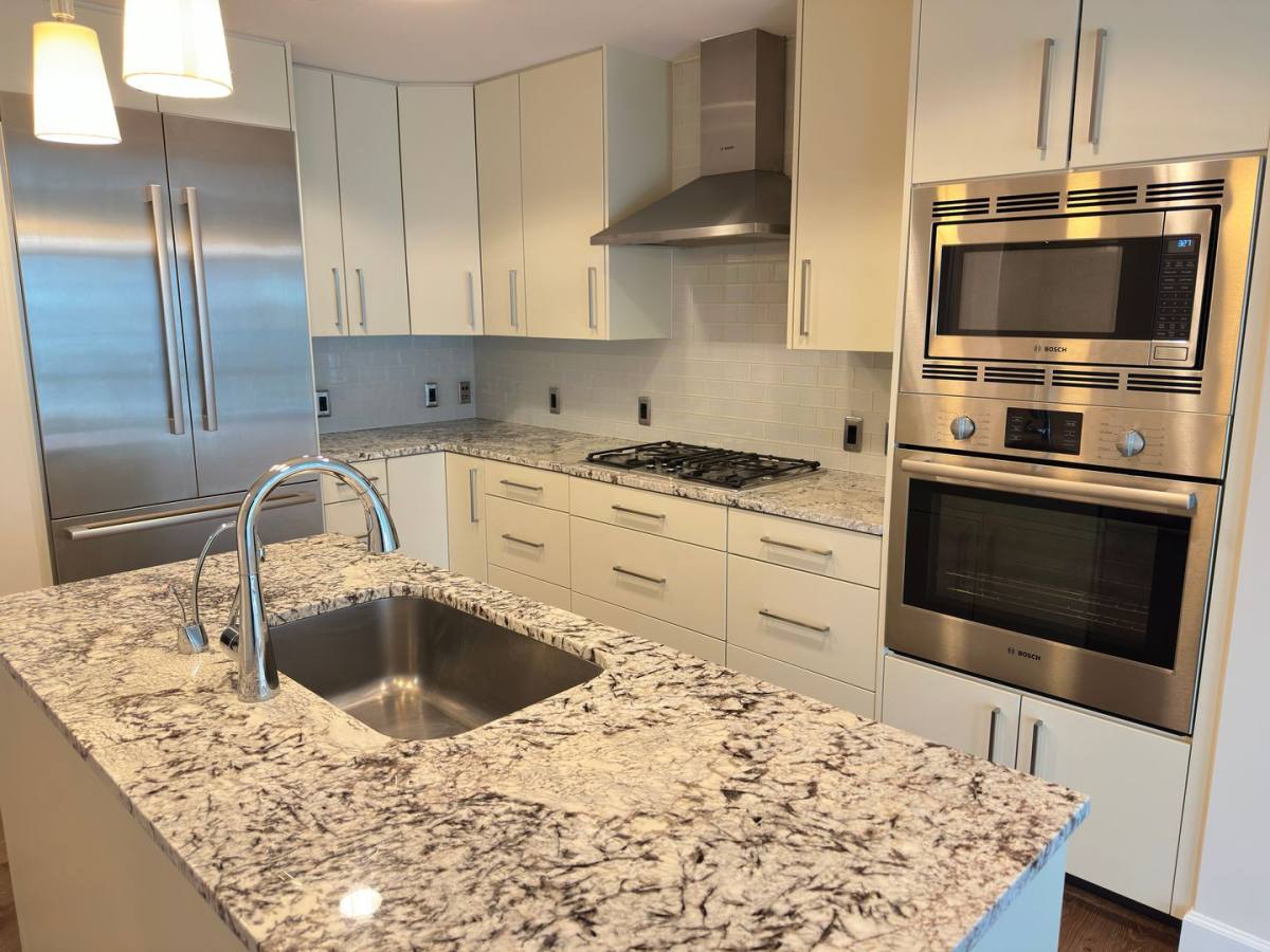 Condo for rent at 7171 Woodmont Ave, Bethesda, MD 20814