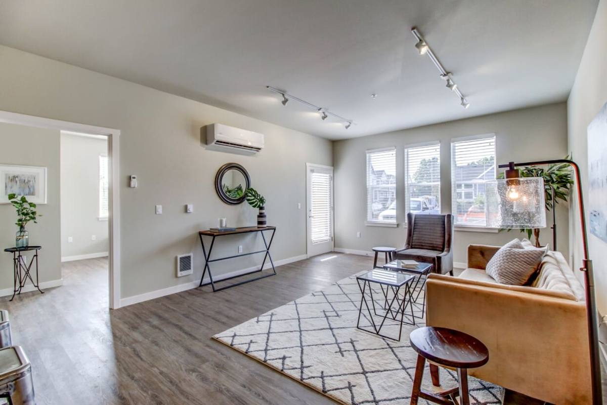 Apartment for rent at 337, 331 NE, Beaverton, OR 97006