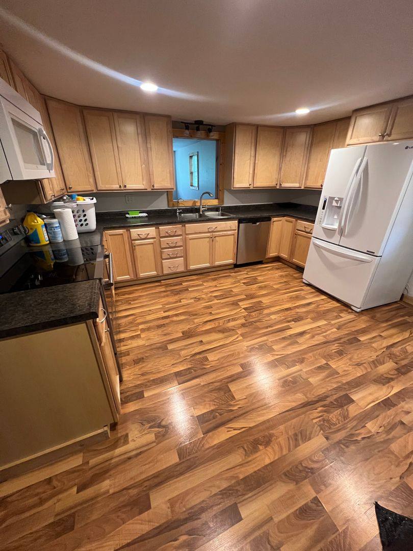 House for rent at 1005 N State St, Aberdeen, SD 57401