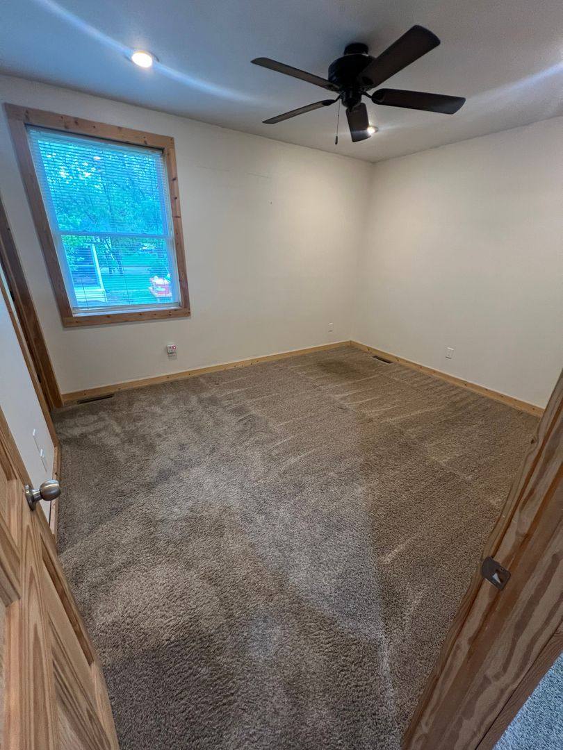 House for rent at 1005 N State St, Aberdeen, SD 57401