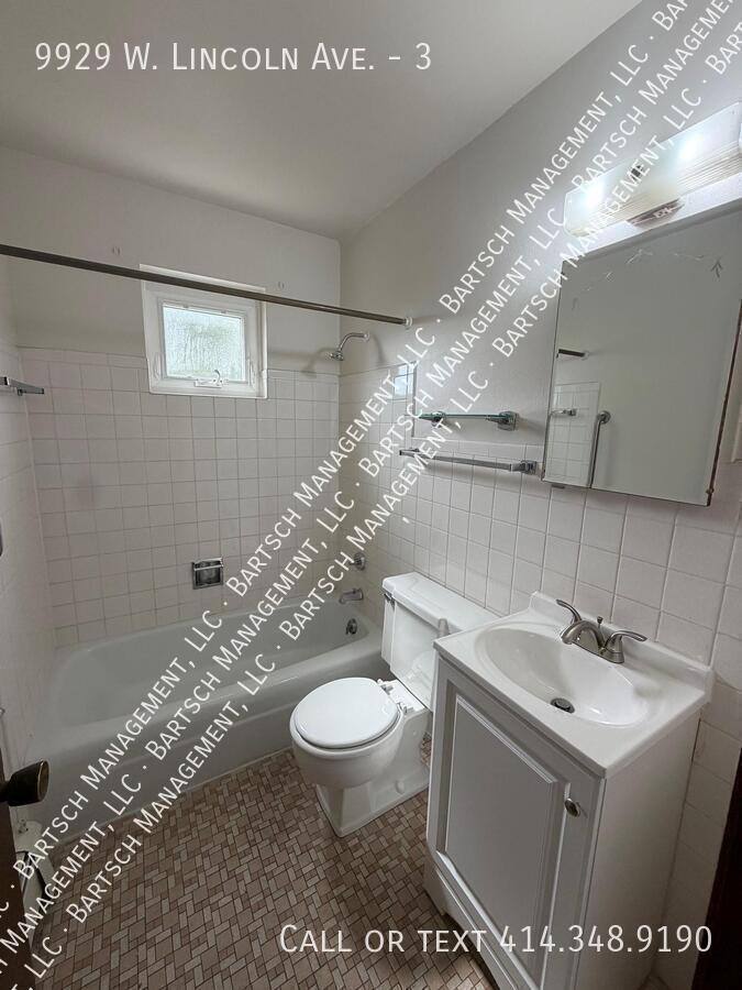 Apartment for rent at 9929 W Lincoln Ave #3, Milwaukee, WI 53227