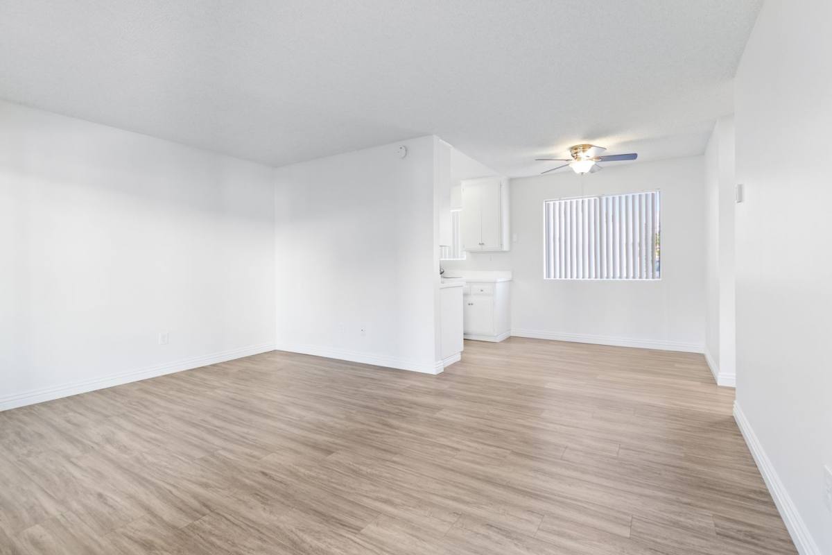Apartment for rent at 274 Twin Oaks Ave, Chula Vista, CA 91910