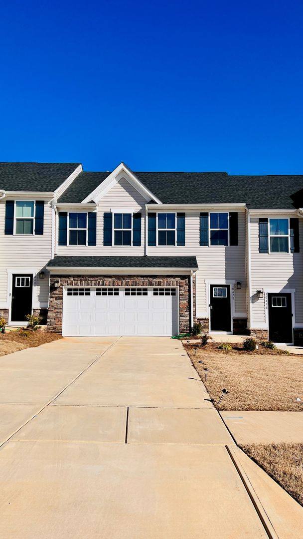 Townhouse for rent at 10478 Dalton Woods Court NW, Huntersville, NC 28078