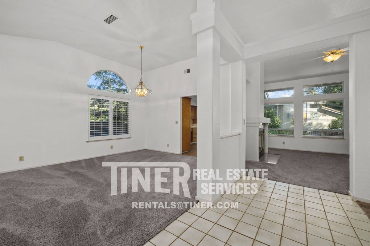 House for rent at 180 Briggs Ranch Dr, Folsom, CA 95630
