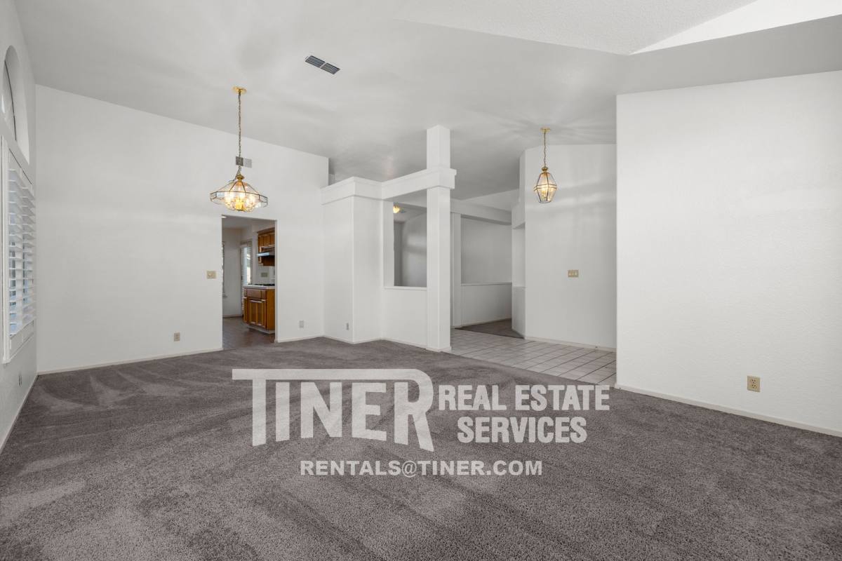 House for rent at 180 Briggs Ranch Dr, Folsom, CA 95630