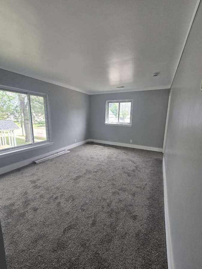 House for rent at 37 W McKinley Ave, Zeeland, MI 49464