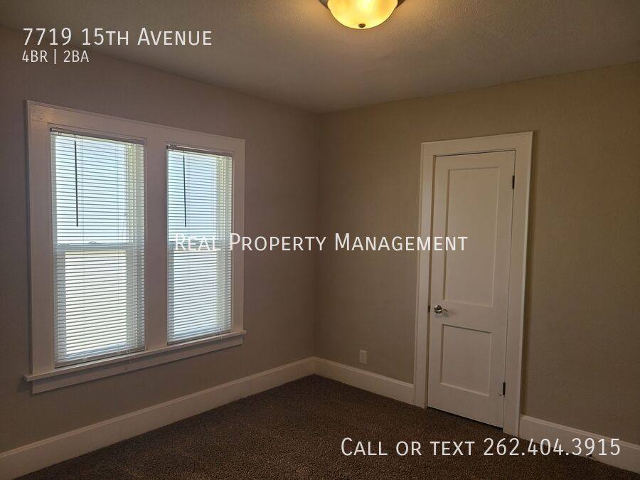 House for rent at 7719 15th Ave, Kenosha, WI 53143