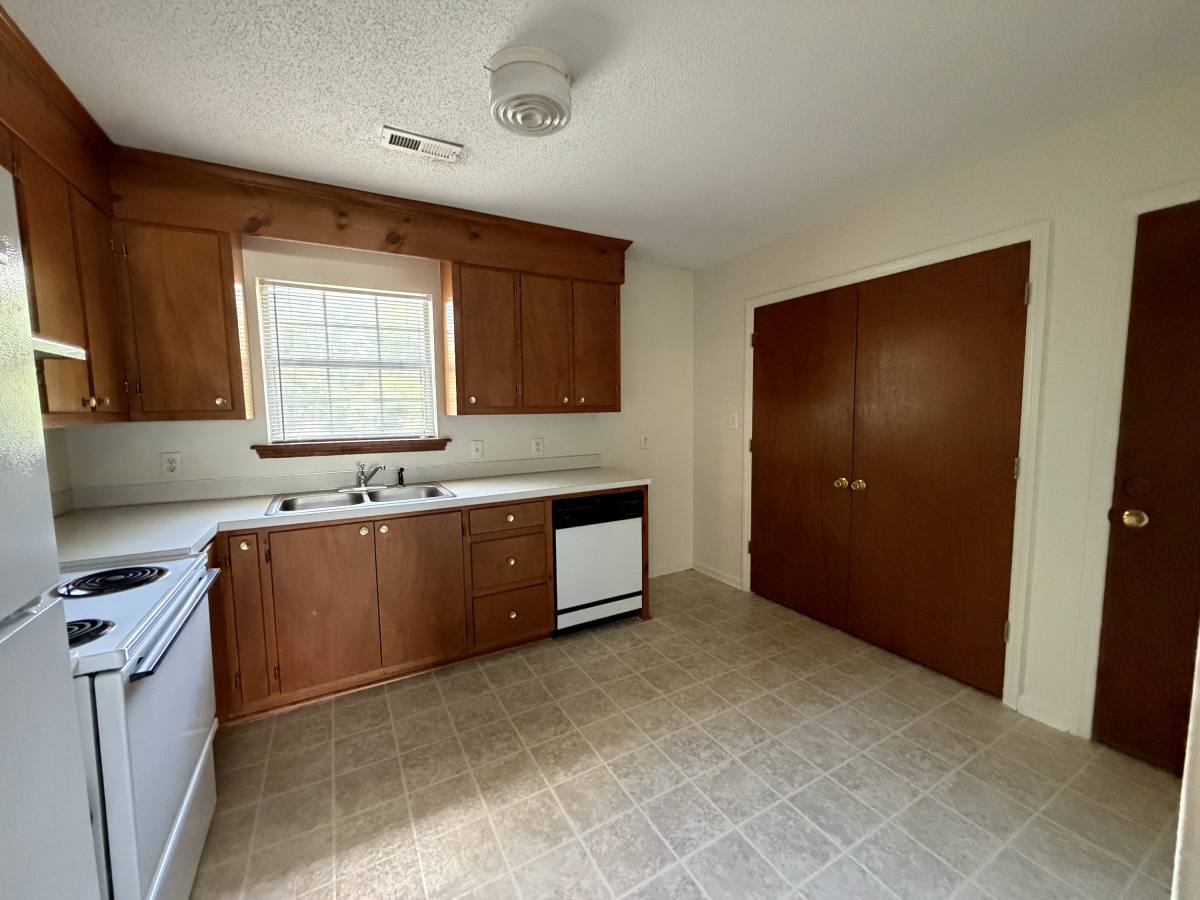 Apartment for rent at 1223 E Fire Tower Rd #F, Greenville, NC 27858
