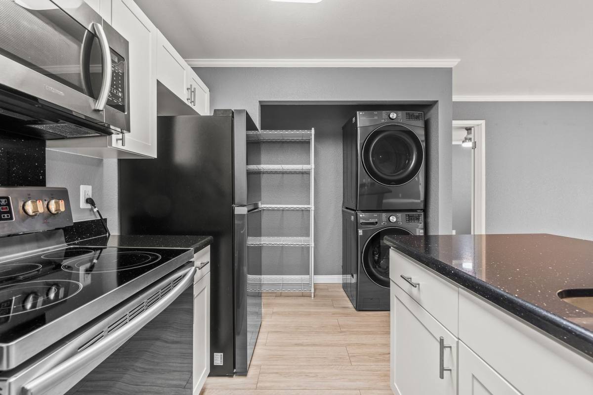 Townhouse for rent at 94-1068 Kaukahi Place, Waipahu, HI 96797