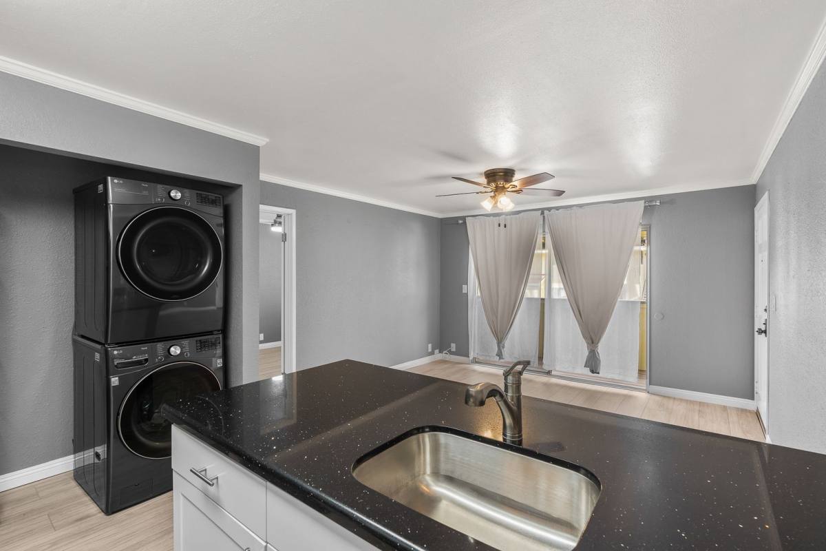 Townhouse for rent at 94-1068 Kaukahi Place, Waipahu, HI 96797