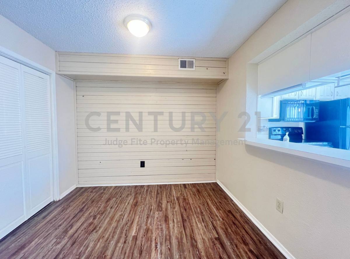 Condo for rent at 5626 Preston Oaks, Dallas, TX 75254