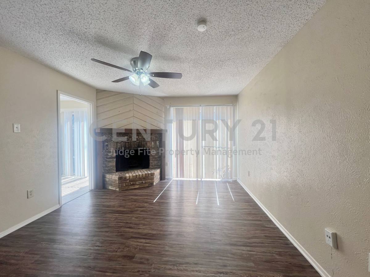 Condo for rent at 5626 Preston Oaks, Dallas, TX 75254
