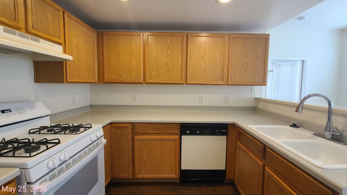 Condo for rent at 9580 W Reno Ave, Las Vegas, NV 89148