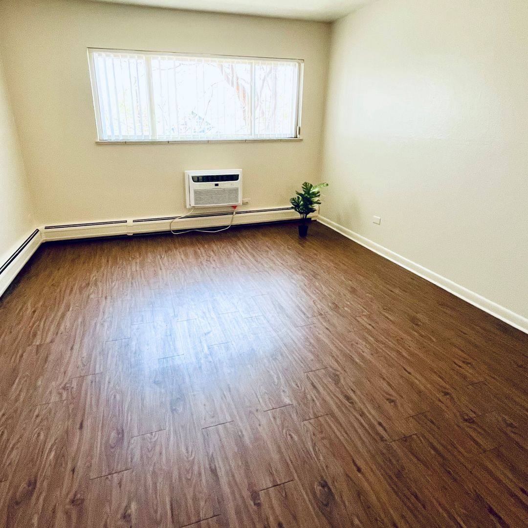 Apartment for rent at 25 Grant St, Denver, CO 80203