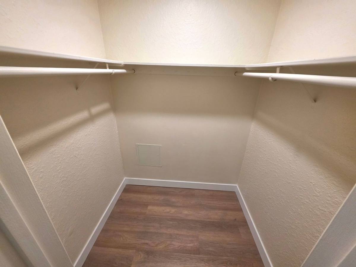 Apartment for rent at 1005 S Craycroft Rd, Tucson, AZ 85711
