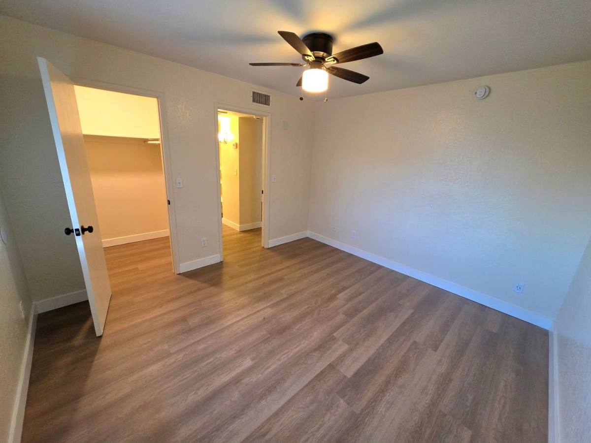 Apartment for rent at 1005 S Craycroft Rd, Tucson, AZ 85711