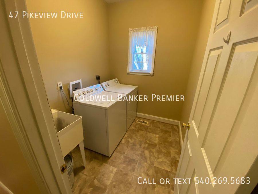 House for rent at 47 Pikeview Dr, Martinsburg, WV 25405