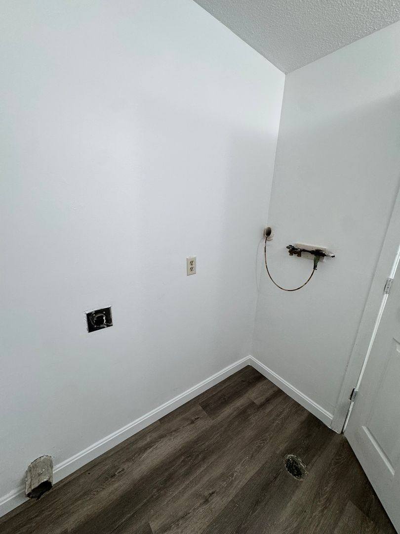 Apartment for rent at 17 Bassett St, Lowell, MA 01852