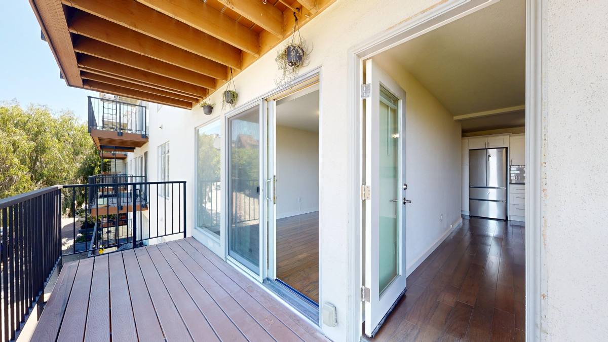 Apartment for rent at 740 Rhode Island St #208, San Francisco, CA 94107