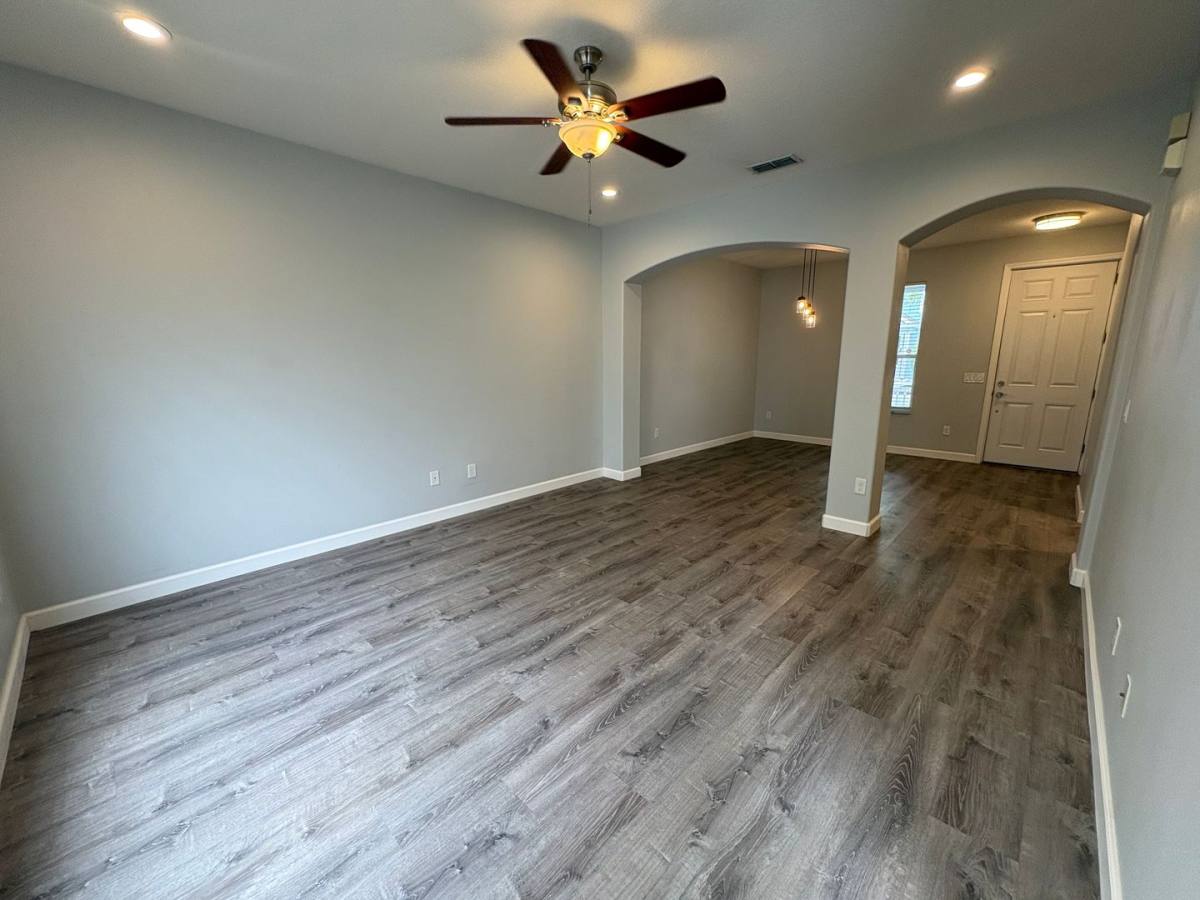 Townhouse for rent at 4209 Austen Falls Lane, Orlando, FL 32828