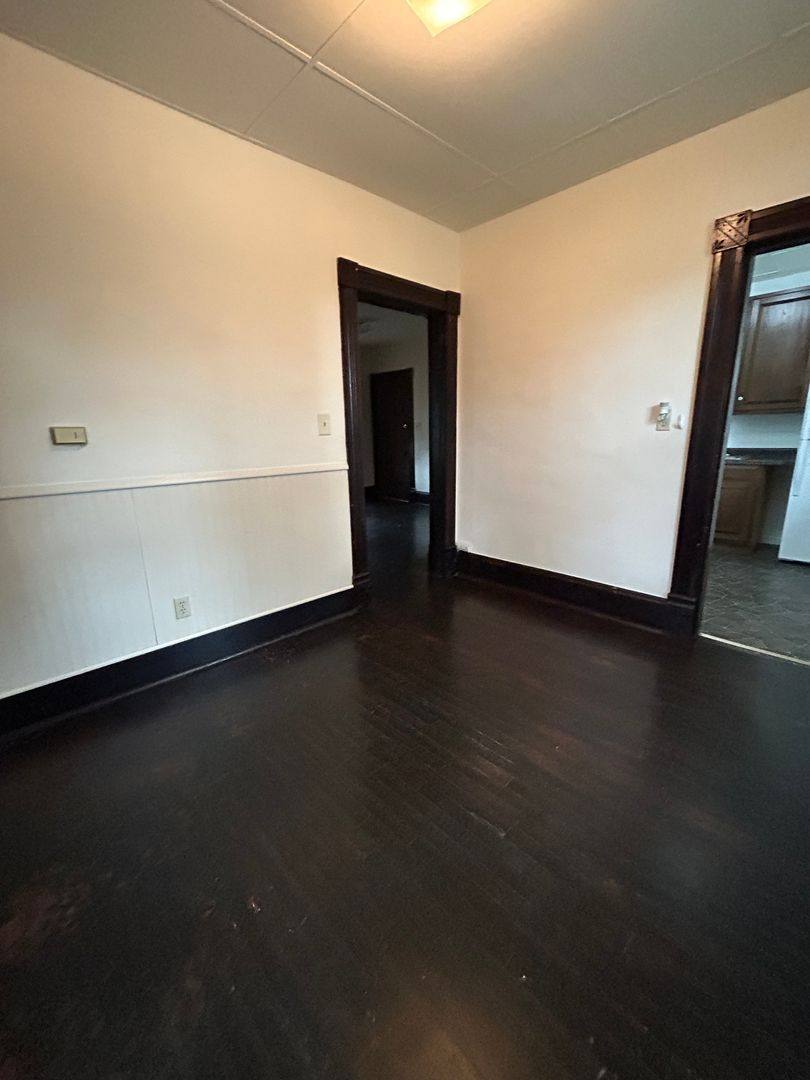 Apartment for rent at 1639 Prospect St, La Crosse, WI 54603