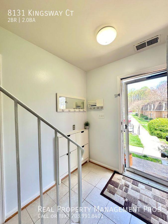 Townhouse for rent at 8131 Kingsway Court, Springfield, VA 22152