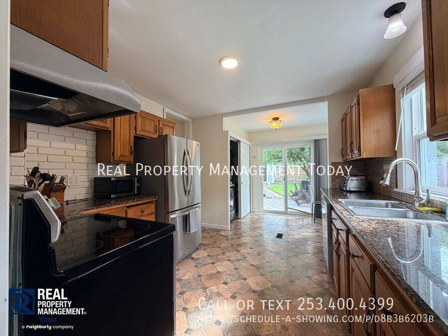 House for rent at 4310 N 31st St, Tacoma, WA 98407