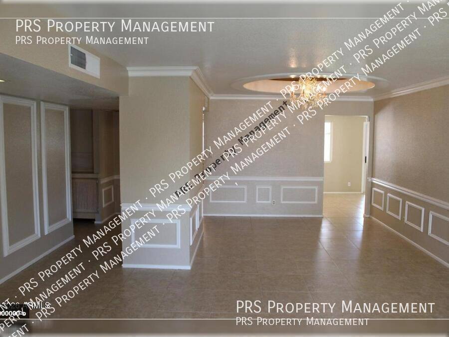 House for rent at 1517 E Gemini Dr, Tempe, AZ 85283
