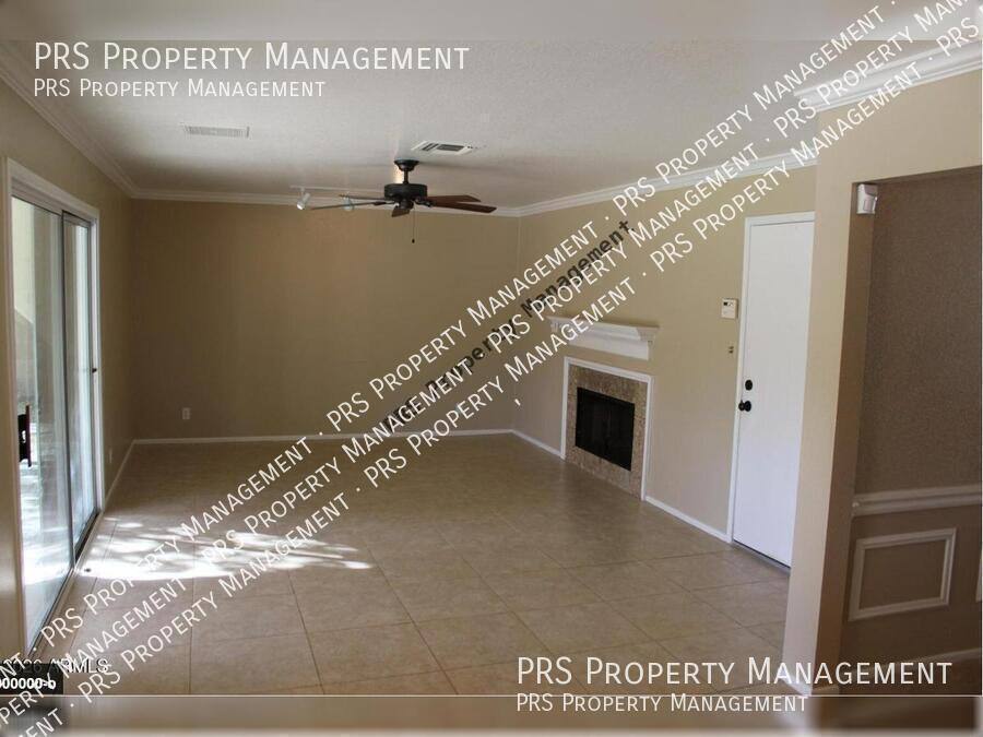House for rent at 1517 E Gemini Dr, Tempe, AZ 85283