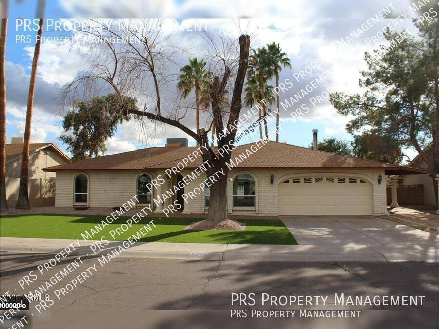 House for rent at 1517 E Gemini Dr, Tempe, AZ 85283