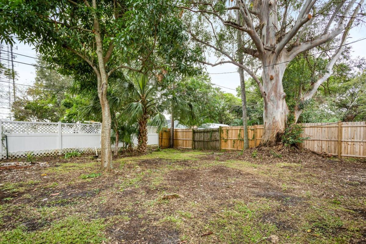 House for rent at 2552 27th Ave N, Saint Petersburg, FL 33713