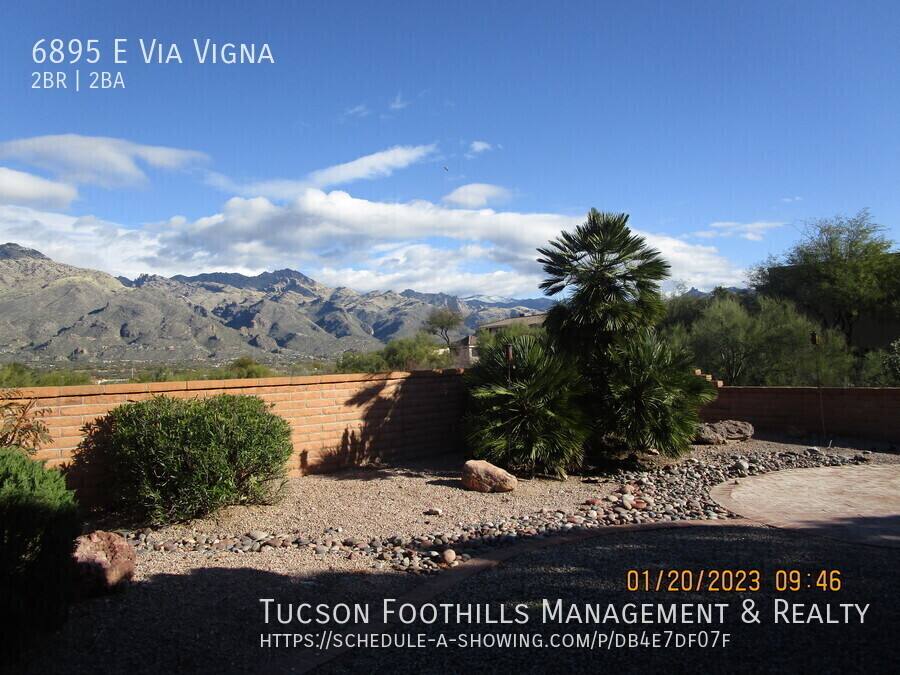 Townhouse for rent at 6895 E Via Vigna, Tucson, AZ 85750