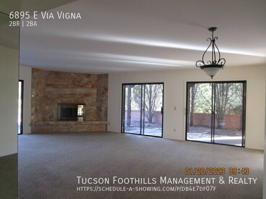 Townhouse for rent at 6895 E Via Vigna, Tucson, AZ 85750