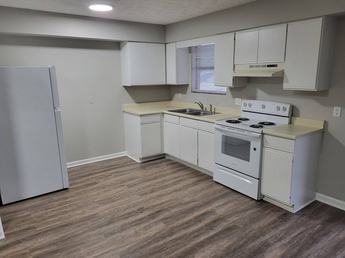 Apartment for rent at 365 Gibson Lane, Richmond, KY 40475