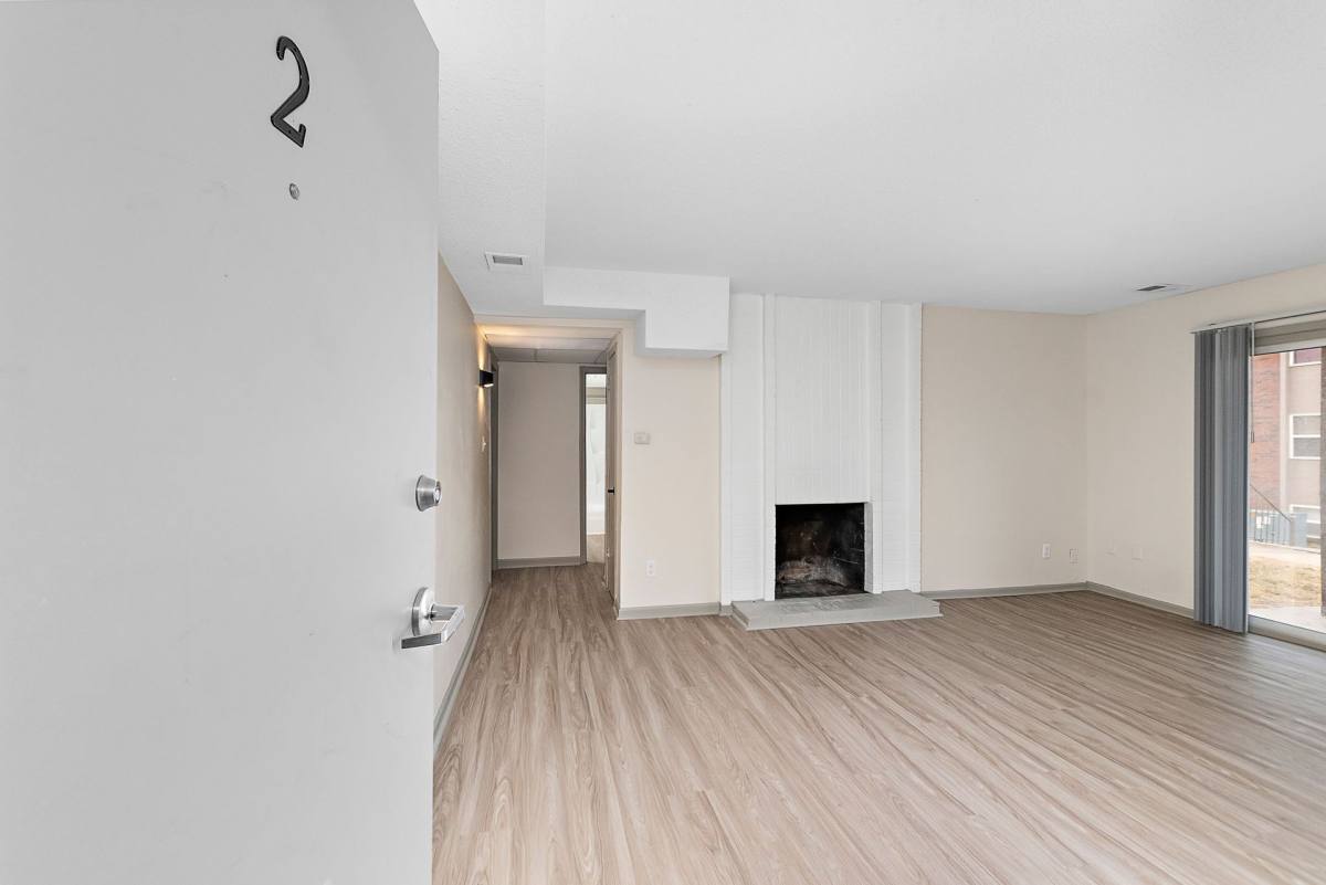 Apartment for rent at 16801 E Larkspur Lane, Independence, MO 64055