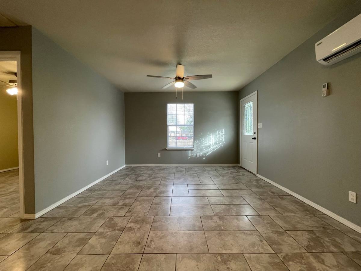 Apartment for rent at 2115 N13th St, Fort Smith, AR 72901