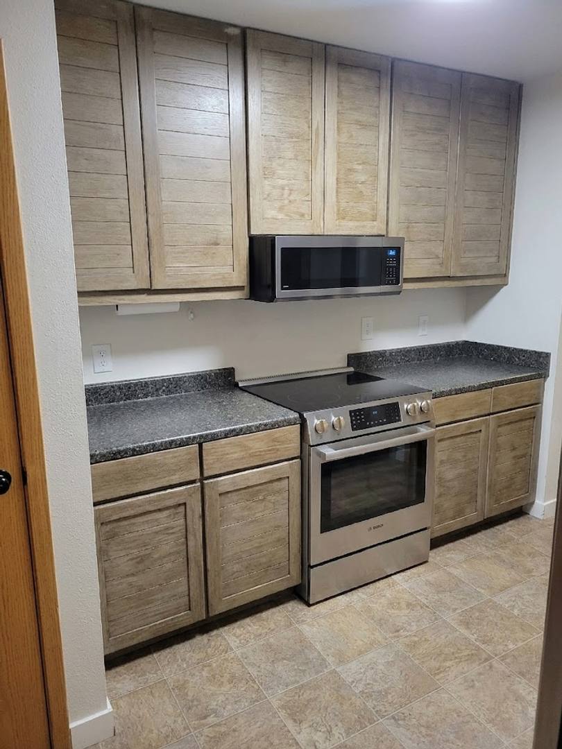 Condo for rent at 1140 Portland Place, Boulder, CO 80304