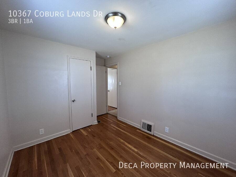 House for rent at 10367 Coburg Lands Dr, Saint Louis, MO 63137