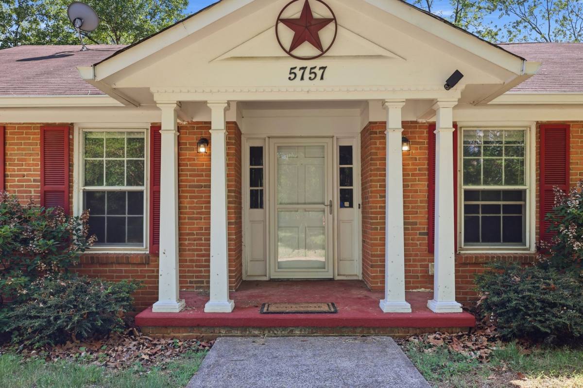 House for rent at 5757 Heards Mountain Rd, Covesville, VA 22931