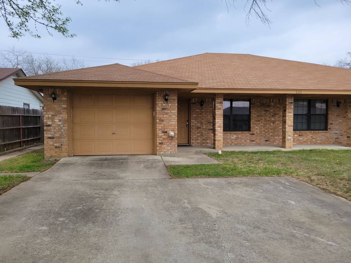House for rent at 223 E Beeline A, Harker Heights, TX 76548
