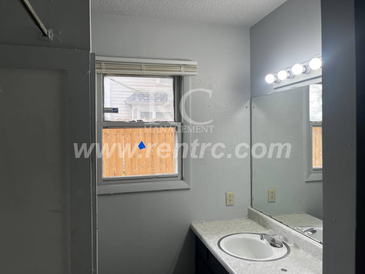 House for rent at 206-A California, Danville, IL 61832