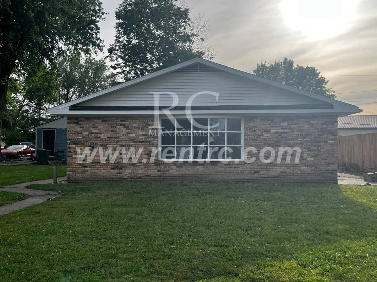 House for rent at 206-A California, Danville, IL 61832