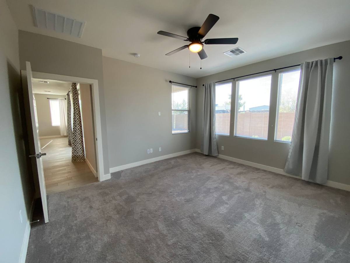 House for rent at 1560 W Avenida Del Valle, San Tan Valley, AZ 85140